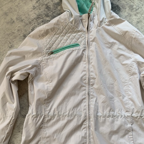 Gently Loved Radiance Free Country Jacket - Picture 2 of 11